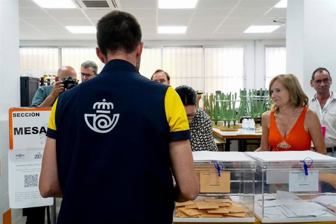 Jornada electoral para las elecciones generales de 2023 en Sevilla