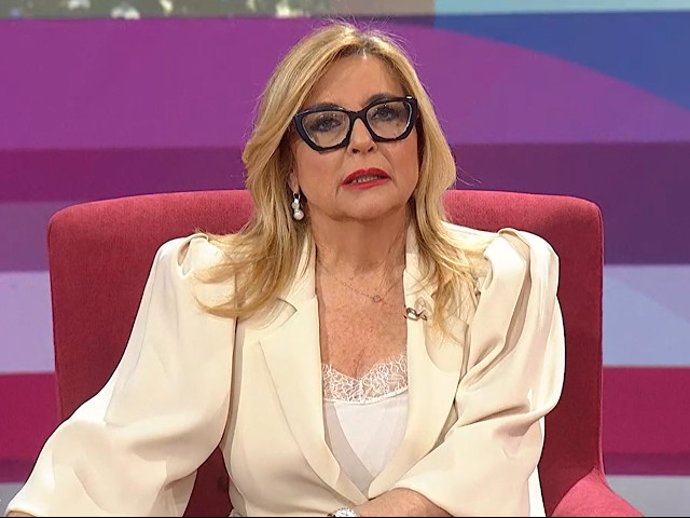 Inmaculada Casal durante la emisión de 'Andalucía de Tarde'.