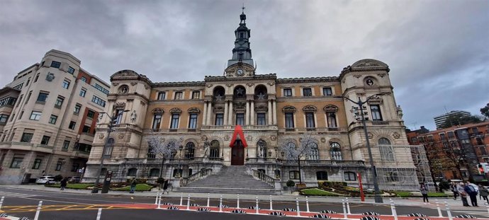 Archivo - Ayuntamiento de Bilbao se suma al Día Mundial del Sida que hoy se conmemora bajo el lema 'Que lideren las Comunidades'