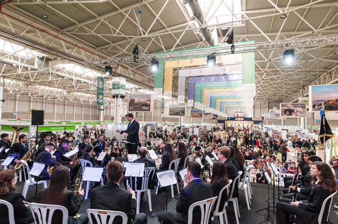 Archivo - Imagen de archivo de una edición anterior de la Feria de los Pueblos de Jaén.