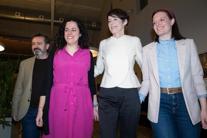 18F.- Ana Pontón llega al cuartel general del BNG para reunirse con la Executiva y seguir el escrutinio