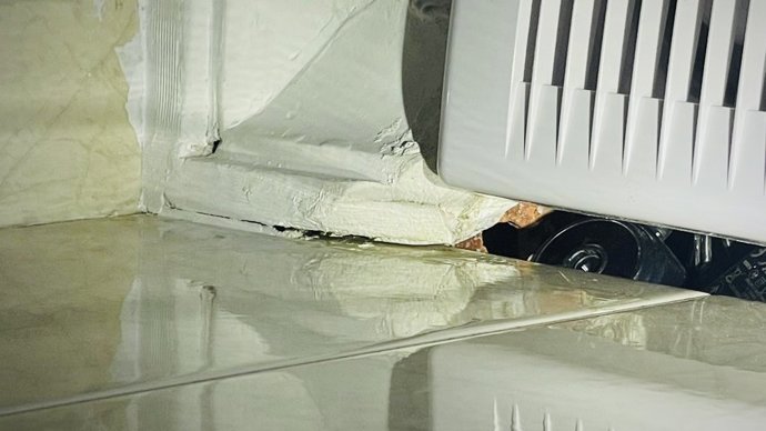 Detenido el dueño de un bar de Elche por instalar una cámara oculta en el baño